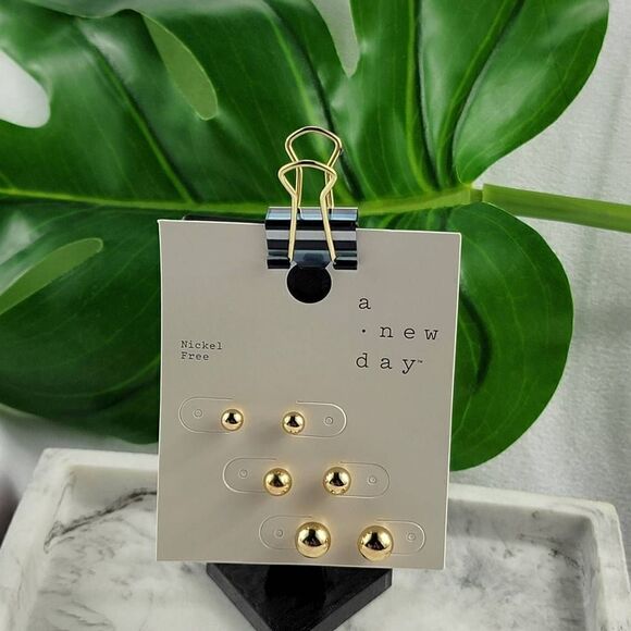 a new day Jewelry - A New Day Gold Tone  Ball Stud set